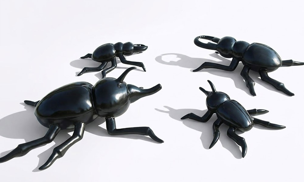 Modern Giant Beetle Garden Statue Lifelike Giant Insect Art