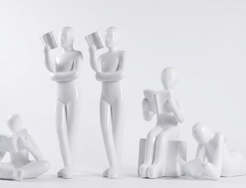Modern Minimalist Reading Statue Abstract Figurines