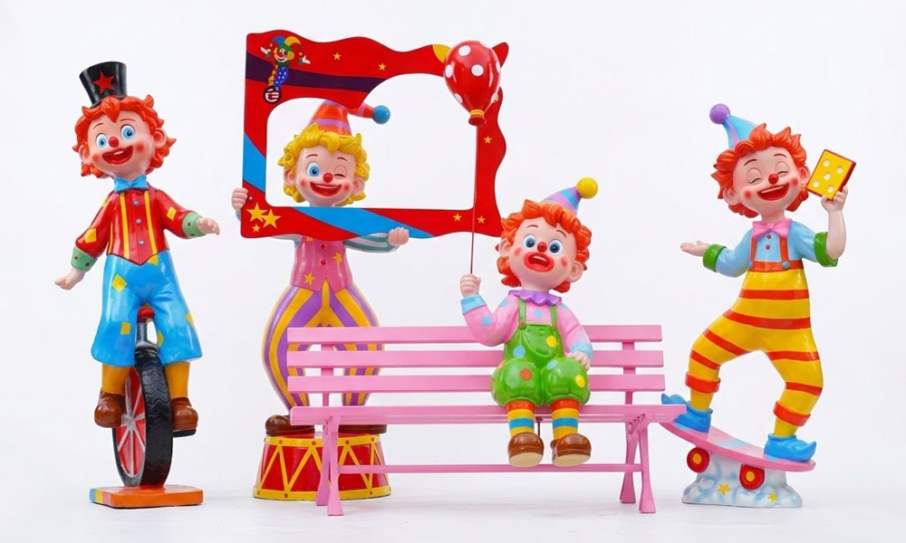Fiberglass Clown Garden Statues Circus-Themed Sculptures