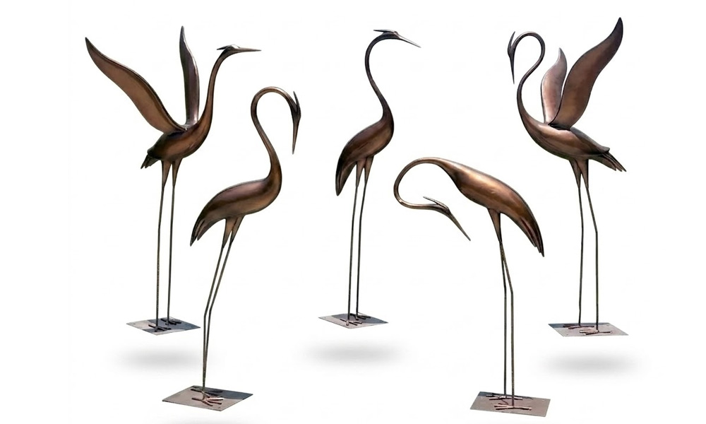 Faux Bronze Finish Crane Statue Fiberglass Garden Sculpture