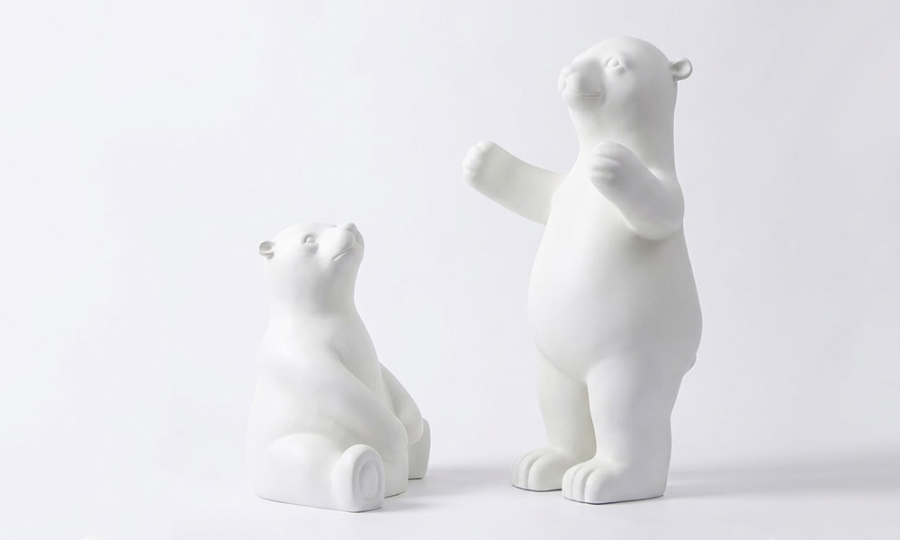 Modern Fiberglass Polar Bear Garden Statues Minimalist White Decor
