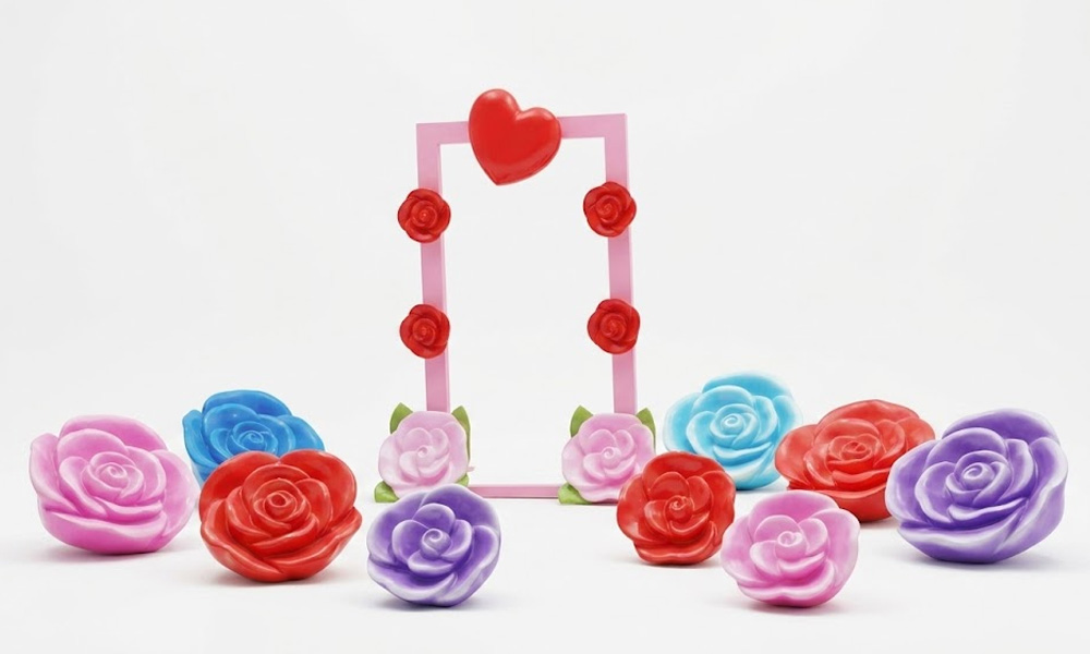 Vibrant Outdoor Rose Sculptures for Wedding Backdrop Prop