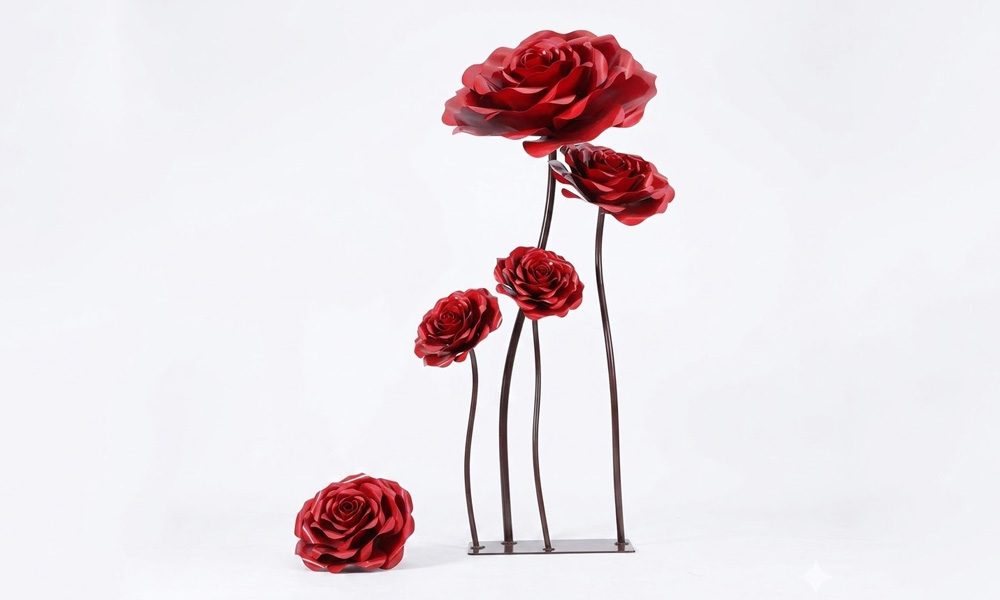 Love-Themed Outdoor Statues Roses & Heart Garden Ornaments