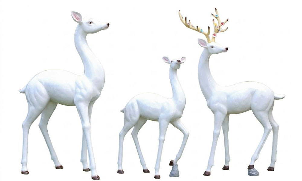 Custom Commercial Landscape Sculptures Elegant Reindeer Decor